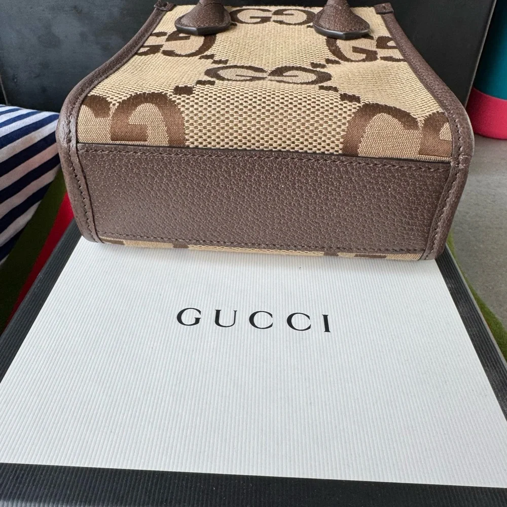 Gucci Vertical Tote Jumbo GG Canvas Mini crossbody bag - Picture 8 of 11